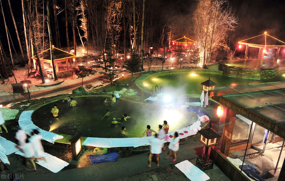 冬季泡汤休闲好去处,秋冬泡汤好去处