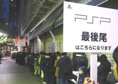 索尼掌机psp3000跟任天堂对比,psp和任天堂哪个好