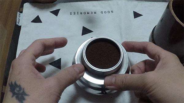 摩卡壶煮咖啡很治愈,摩卡壶煮的咖啡有中药味