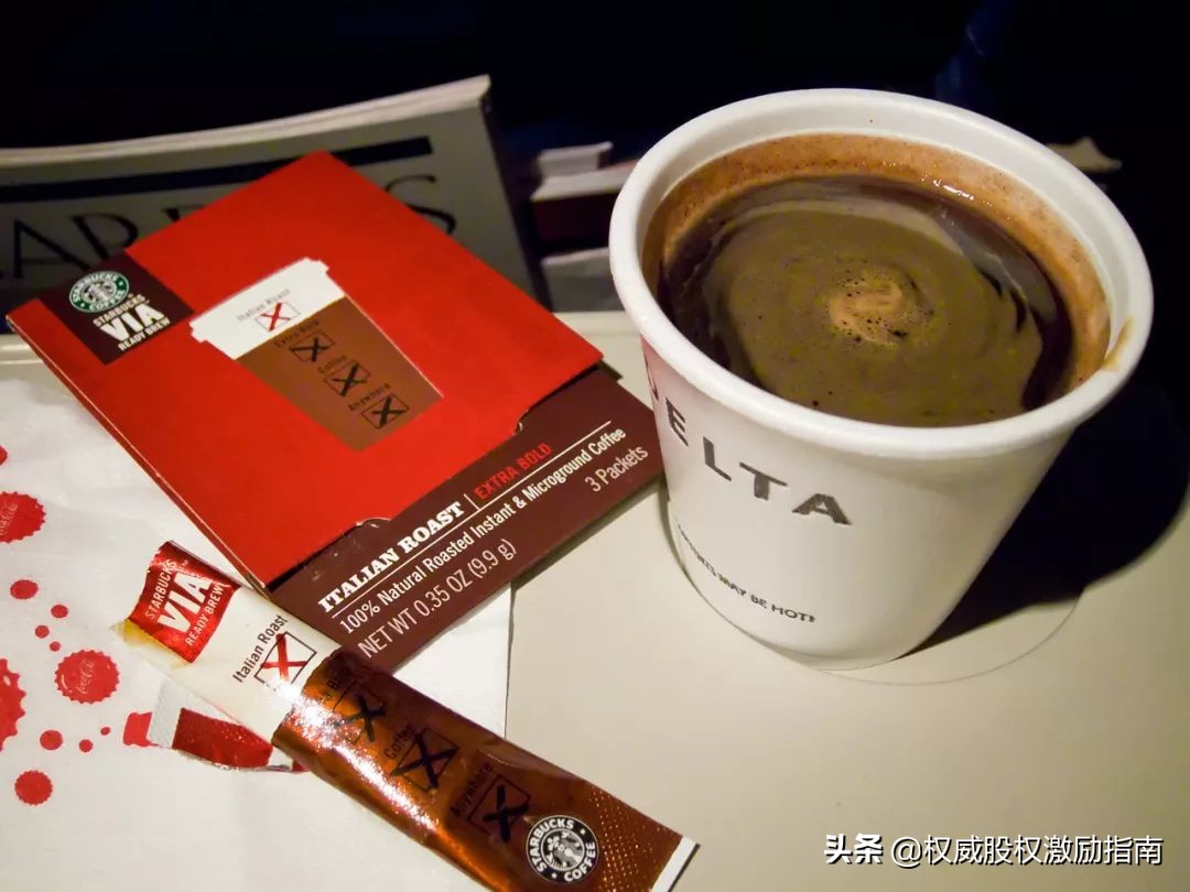 星巴克创始人的艰难时刻,星巴克创始人传奇