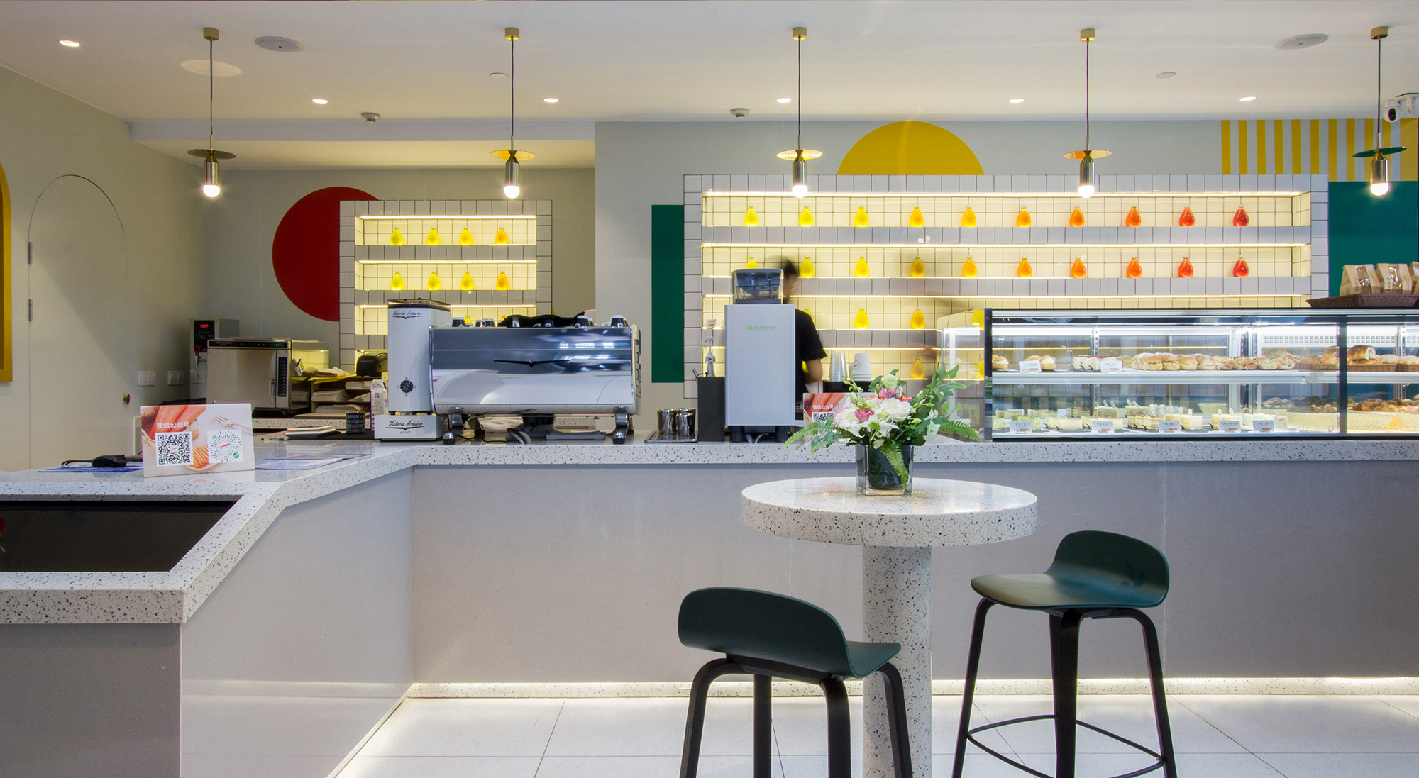 我们的办公大楼像园林一样美,我们在办公楼里建造了什么