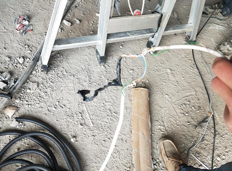 录像监控显示无视频信号怎么解决,监控器显示无视频信号是怎么回事