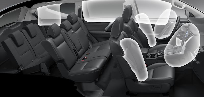 帕杰罗劲畅和帕杰罗的v93哪个好,硬汉出行的不二之选