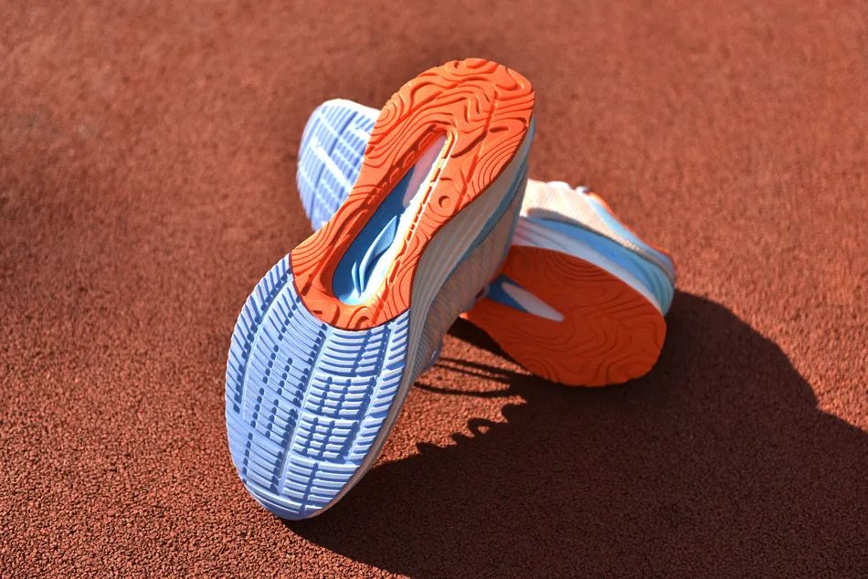 李宁superlight19适合什么跑者,李宁新鞋排行