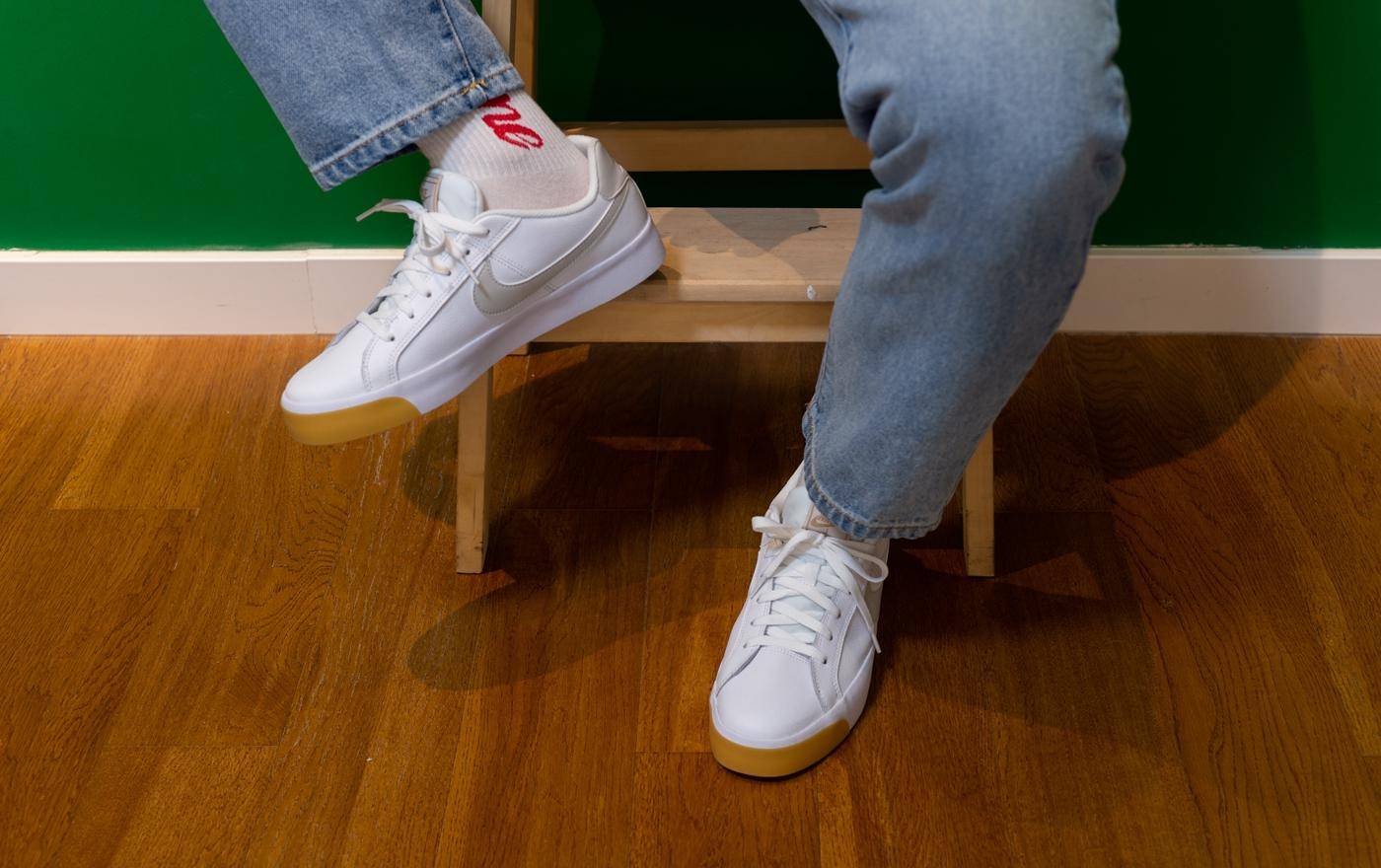 阿迪和彪马小白鞋,阿迪与耐克同类鞋科普