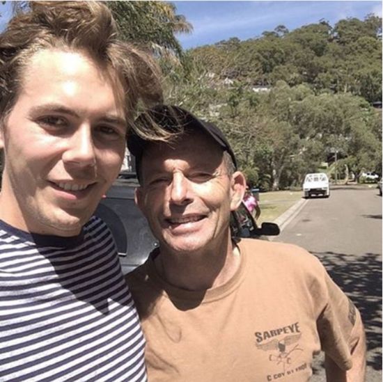 跳蚤市场淘的劳力士,在跳蚤市场买到高达