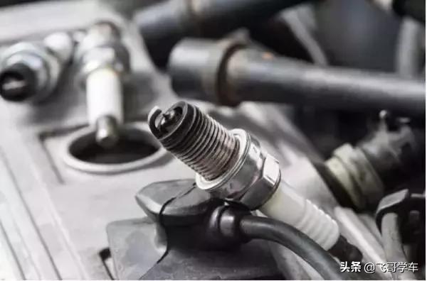 什么情况下火花塞就该更换了,车辆保养火花塞要换吗