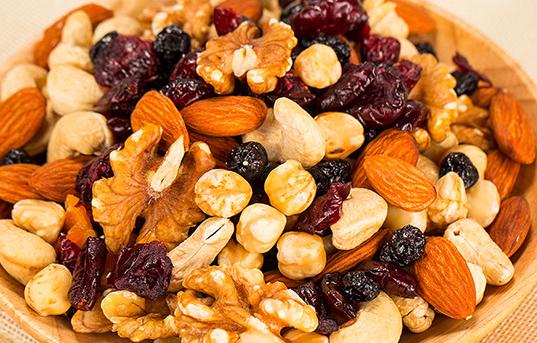 坚果的营养价值比坚果油的好吗,坚果类哪几款坚果营养价值最高