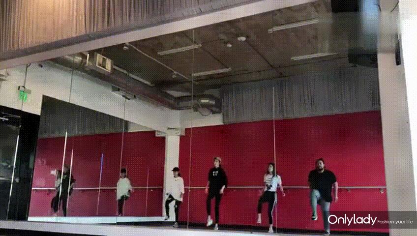 安利新歌学跳舞，唐嫣竟然是个疯狂的追星girl！