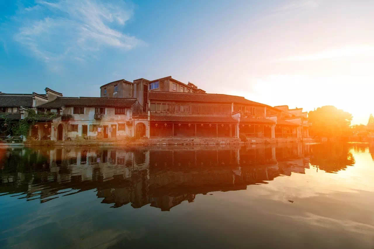 来看看乌镇的夜晚,南浔古镇白天和夜晚不一样的美