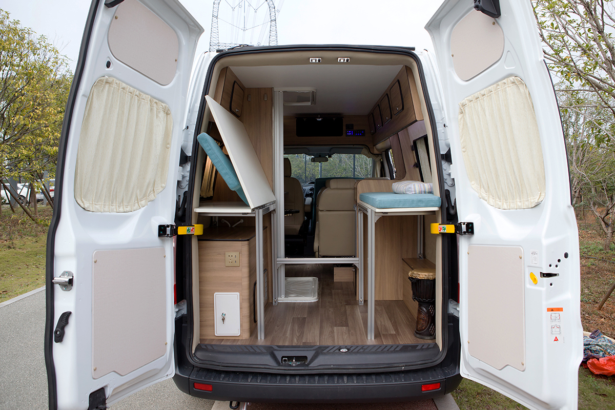 19江铃福特全顺多少钱,19.98万新全顺房车价格