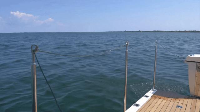 最高航速50节游艇,最高航速70节的空泡艇