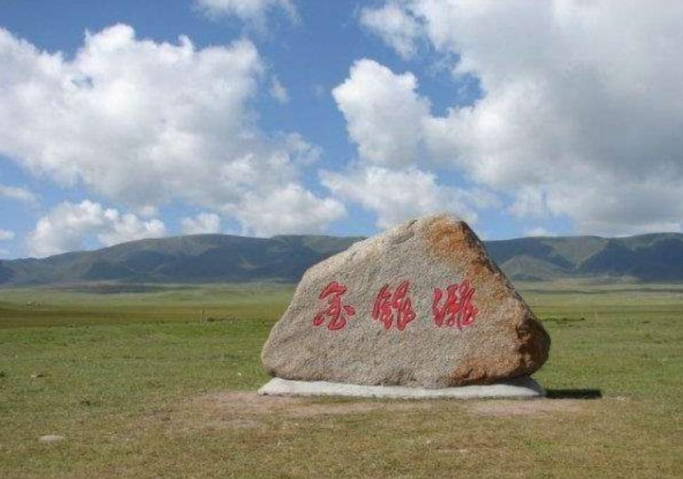 首颗原*弹子**基地的唯一私照:四位来自上海的姑娘,后来发展怎样?