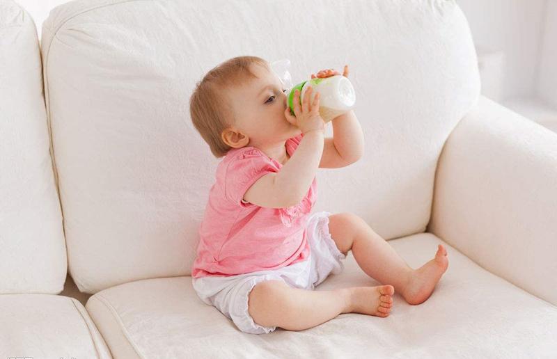 贝因美特殊医学配方奶粉怎么转奶,贝因美部分水解奶粉不容易溢奶