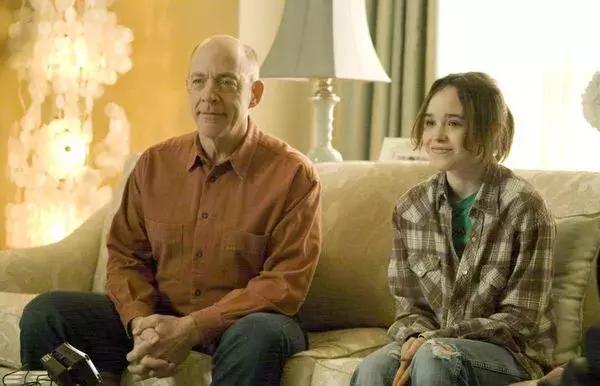 怀孕了在学校怎么办,高中就想生孩子怎么办