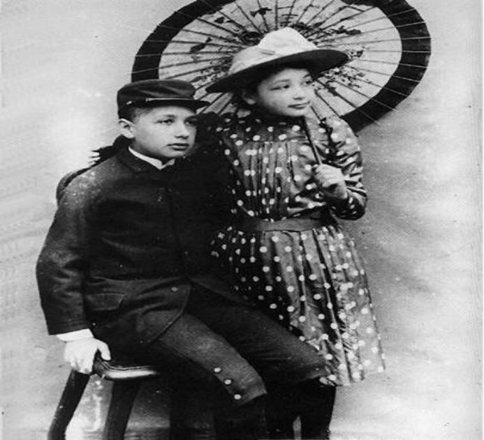 爱因斯坦为什么成为著名的科学家,爱因斯坦1902年