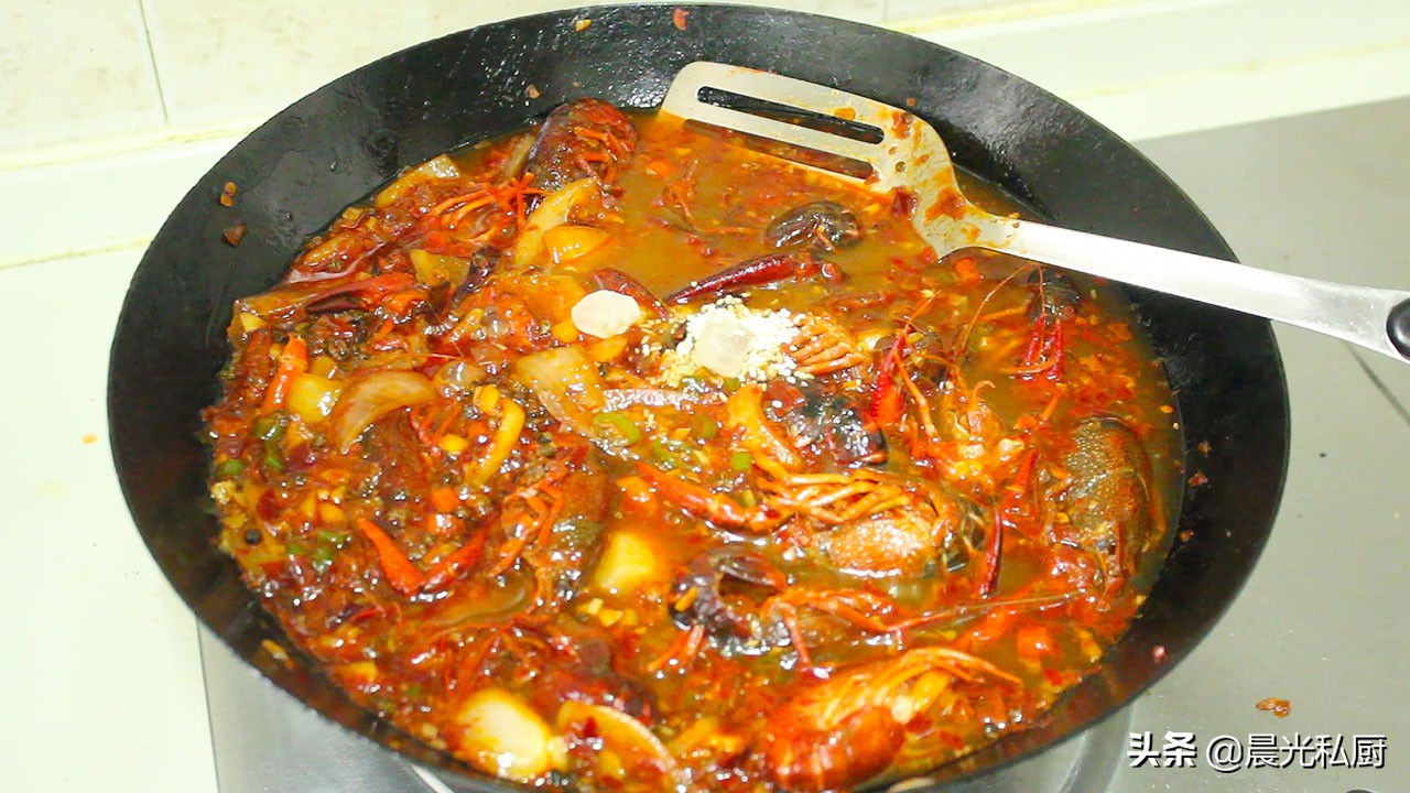 麻辣小龙虾用几种酱料,麻辣小龙虾用什么调料好吃
