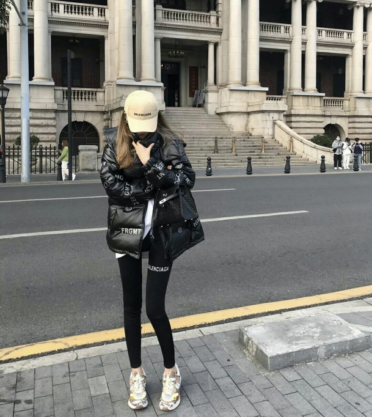 今年流行的棉服个子小穿什么款,今年流行洋气棉服