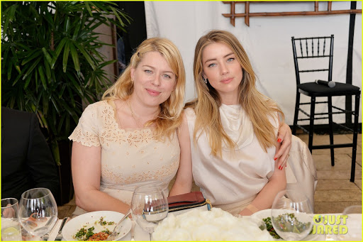 amber和德普庭审现场,amber德普事件