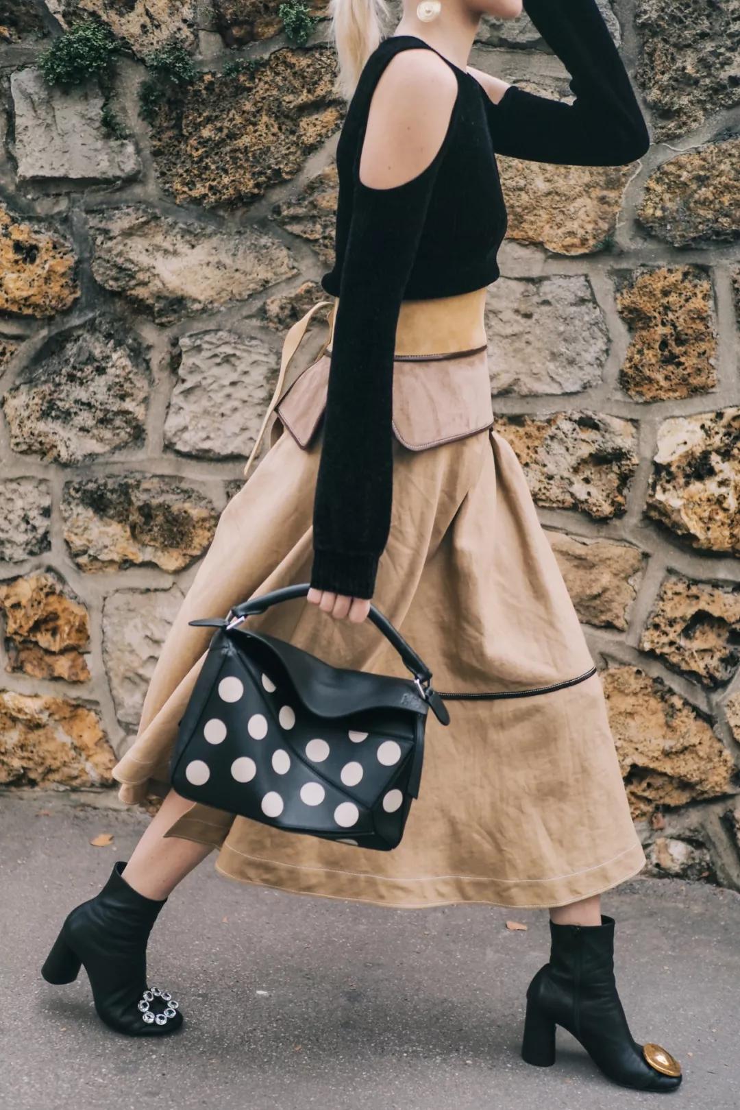 来自“波尔卡圆点”的优雅，重现经典时代风格