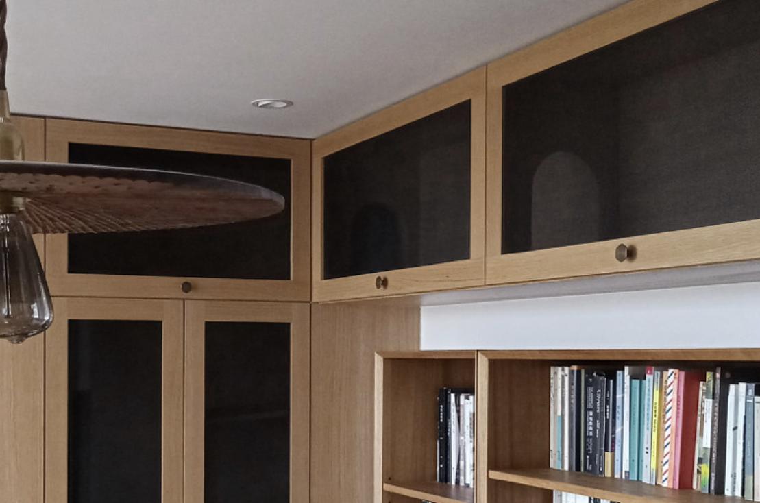 年轻人一人一猫的独居生活,一屋一人一猫的生活视频