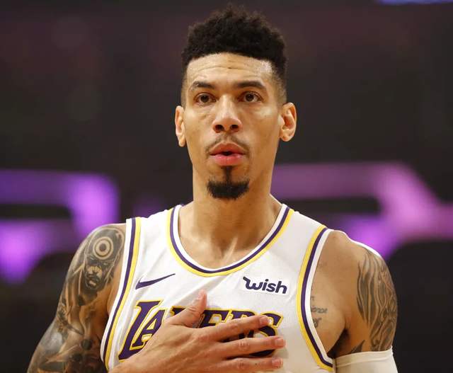 本赛季湖人的变化,湖人队下赛季阵容基本确定