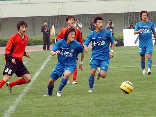 2013年河南建业成功冲超,圆梦夺冠之旅