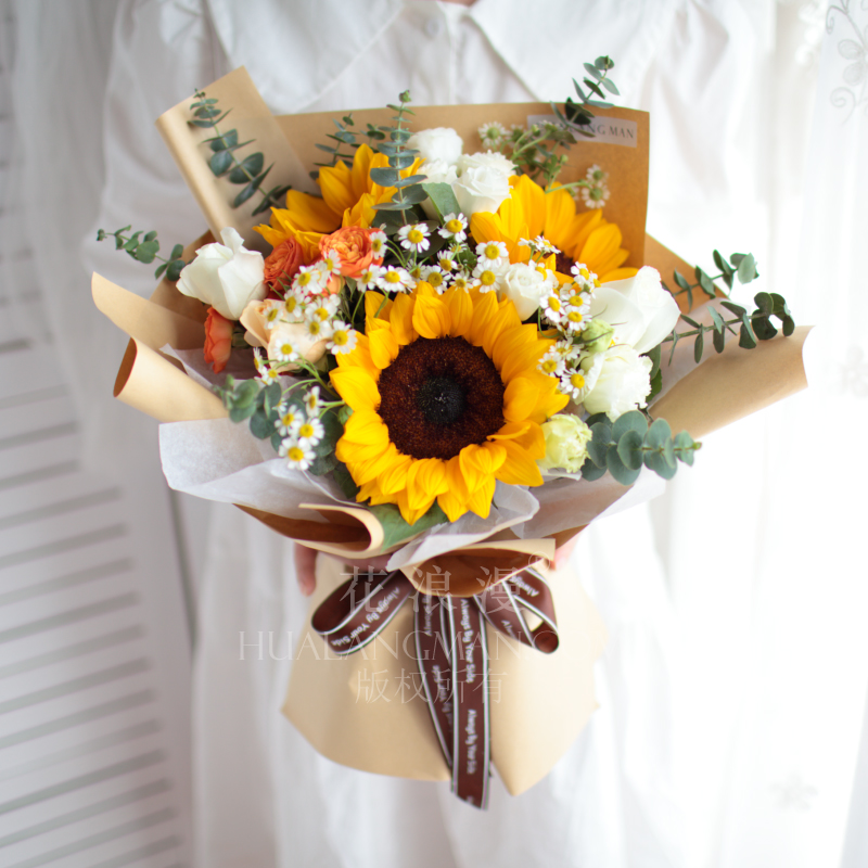 教师节送什么鲜花给老师好,教师节送教师朋友送花送什么花