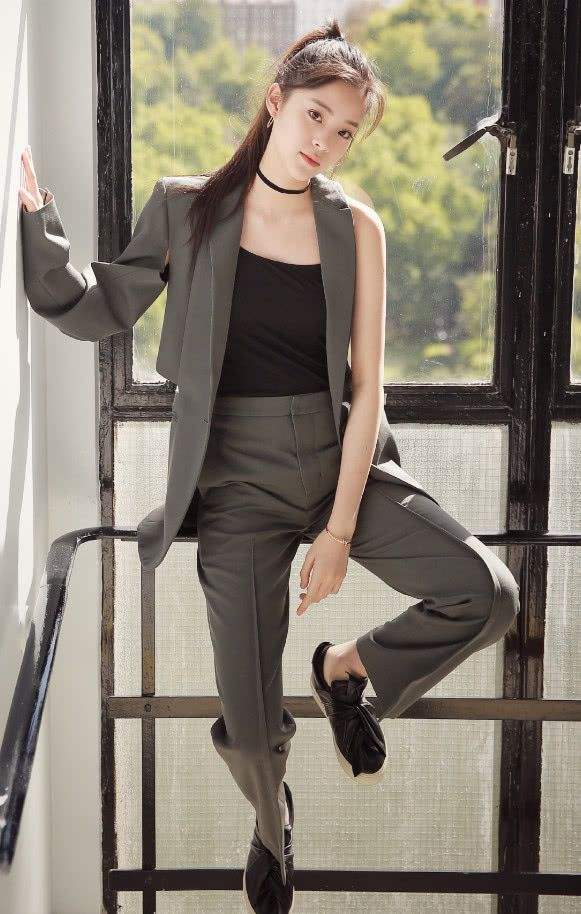 老爹西装搭配图,老爹西装搭配全集