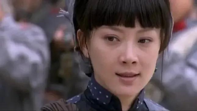 43岁的她身材超棒仍是少女模样,43岁的她究竟多有魅力