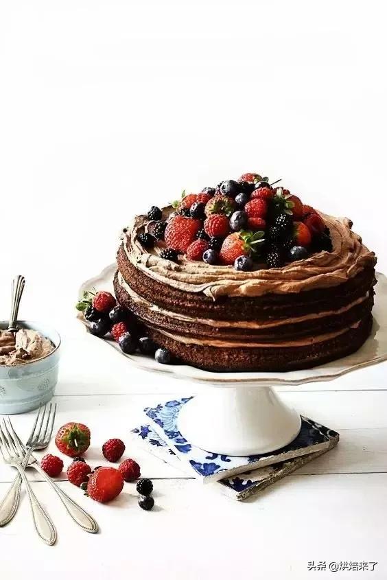 蛋糕没烤熟怎么补救,怎么防止蛋糕表面烤糊里面不熟