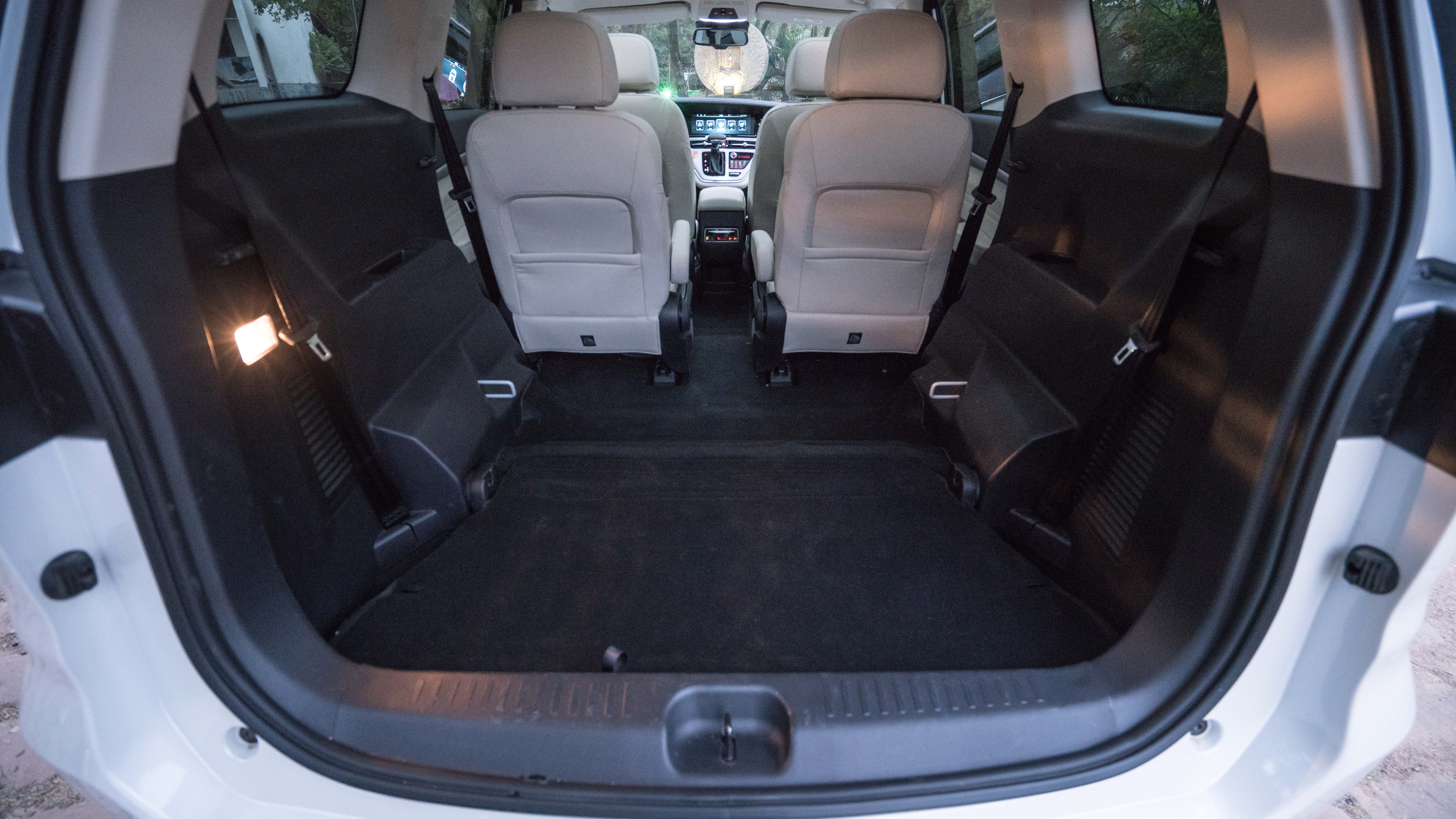 空间不输奥德赛,空间媲美mpv的suv