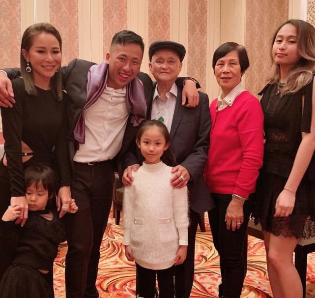 娱乐大亨洗米华被抓,娱乐大亨洗米华百度