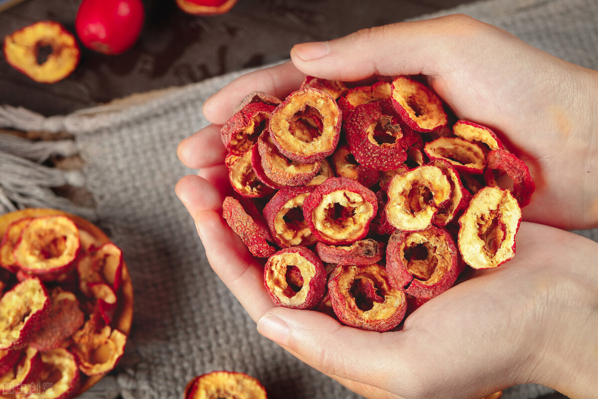 煮猪肉排骨用啥料,怎么炖排骨肉好吃易烂熟