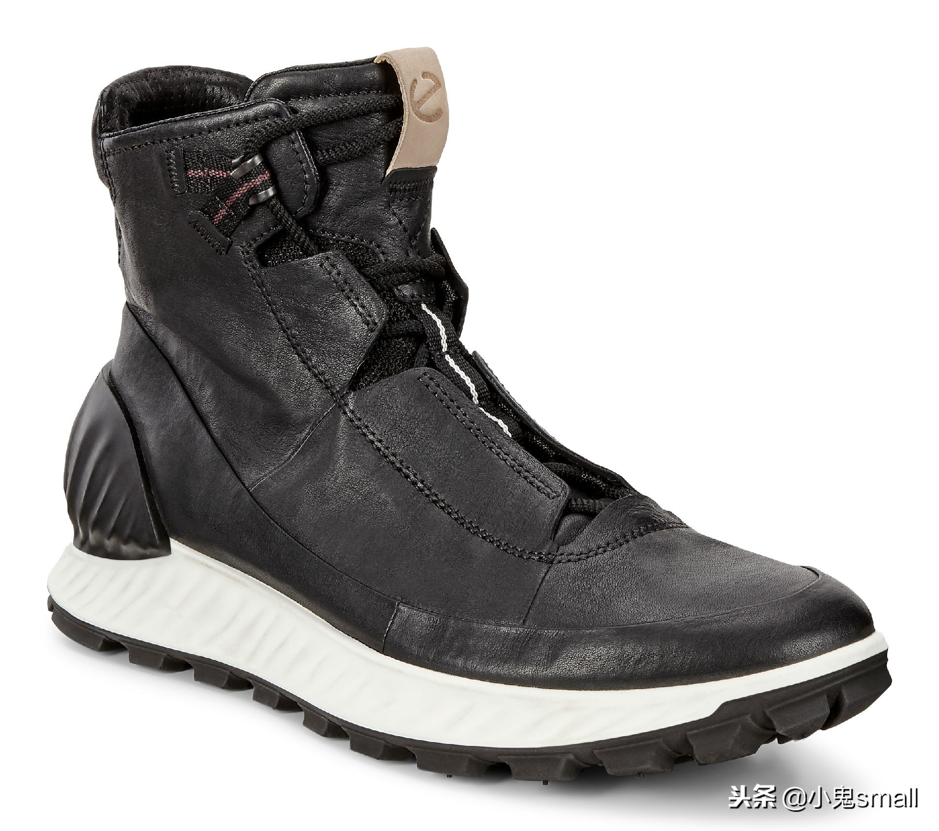 ECCOEXOSTRIKE突破系列助你势在，必“型”