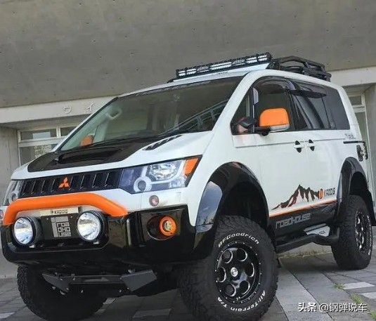 三菱得利卡驾驶体验,三菱得利卡越野面包车