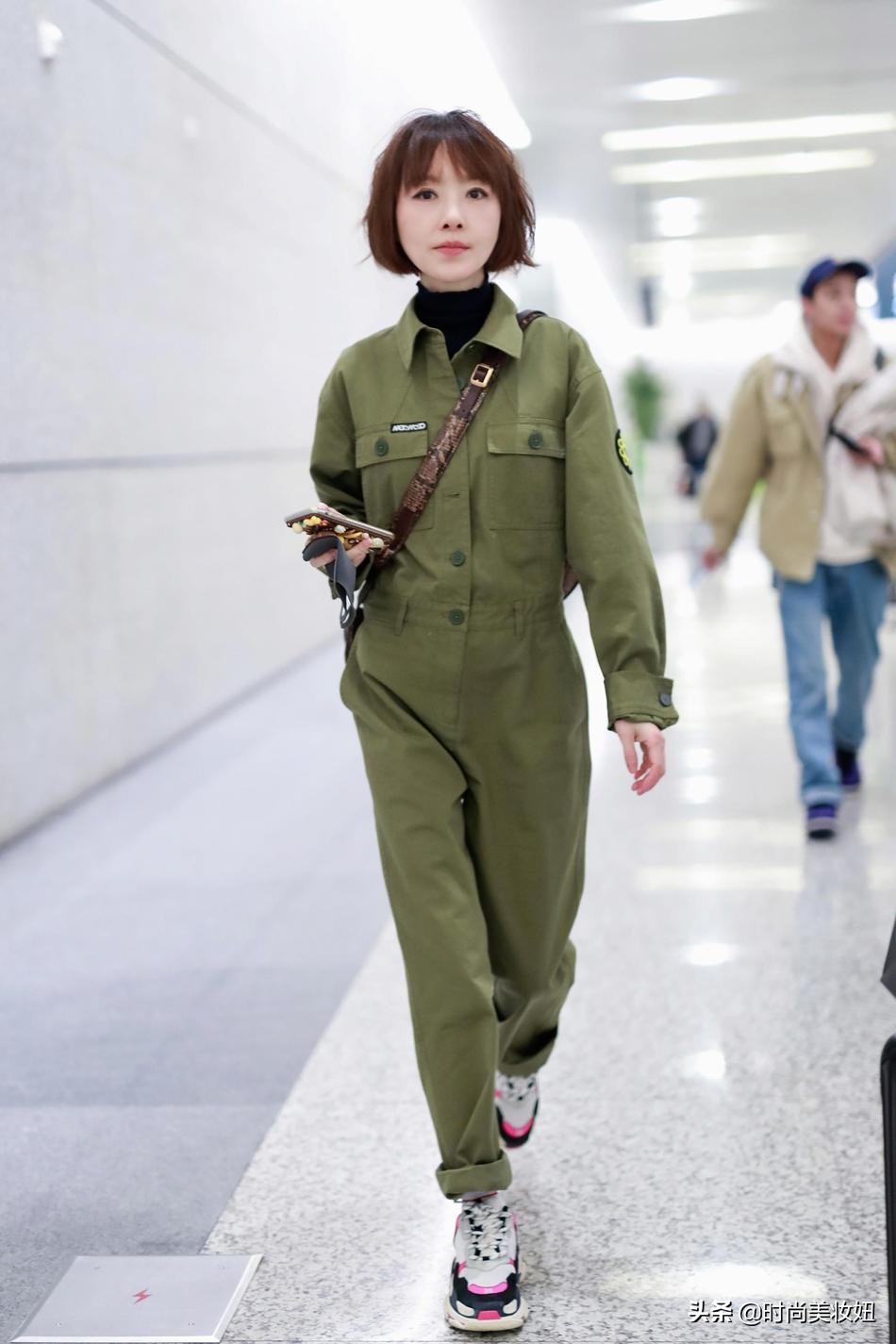 陈鲁豫一般穿什么裤子,陈鲁豫同款裤子