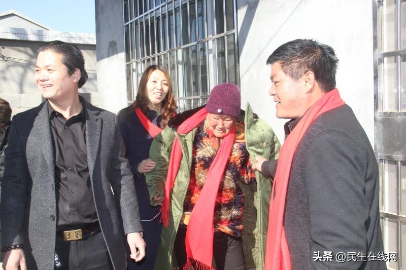 “情系孤贫爱暖寒冬”临沂市慧恩教育走进平邑县昌里社区献爱心