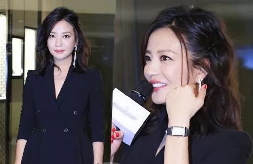 单边耳饰的戴法,耳挂流苏耳饰正确戴法