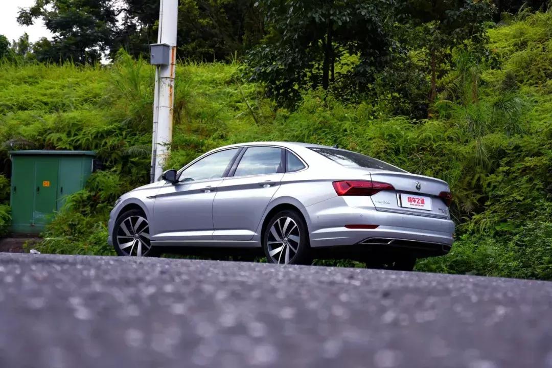 无招胜有招！没有短板的全能选手体验全新速腾280TSI