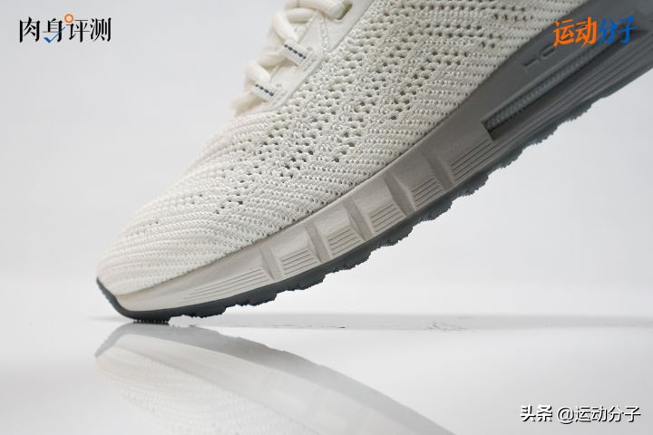 uahovrphantomrn璺戦瀷璇勬祴,uahovrinfinite3璺戦瀷璇勬祴