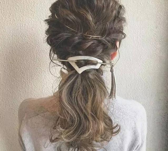 沙发干枯毛躁做柔顺还是离子烫,头发少又属于沙发发质怎么打理