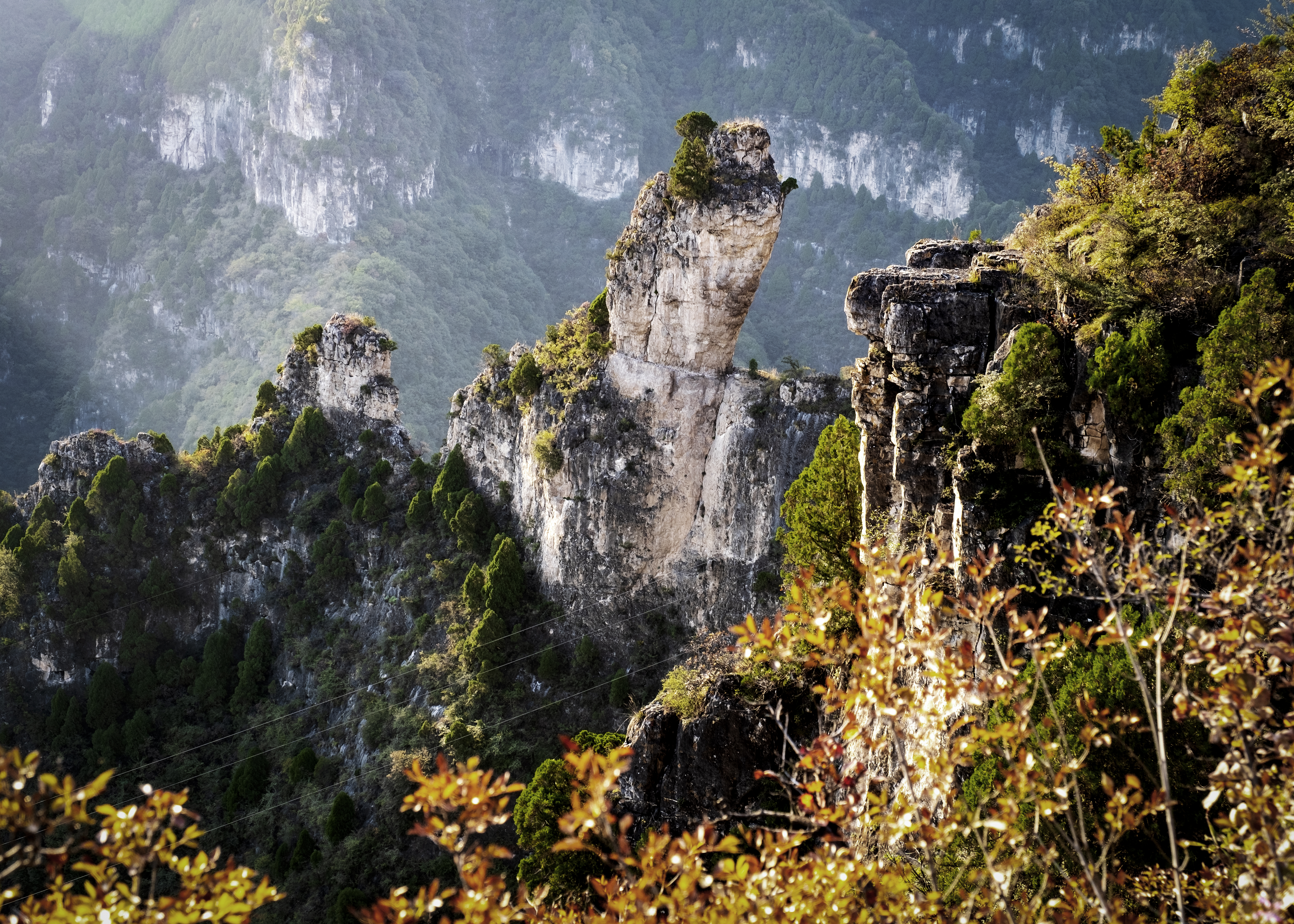 秋色美景落雨图片,秋色美景绝色大图