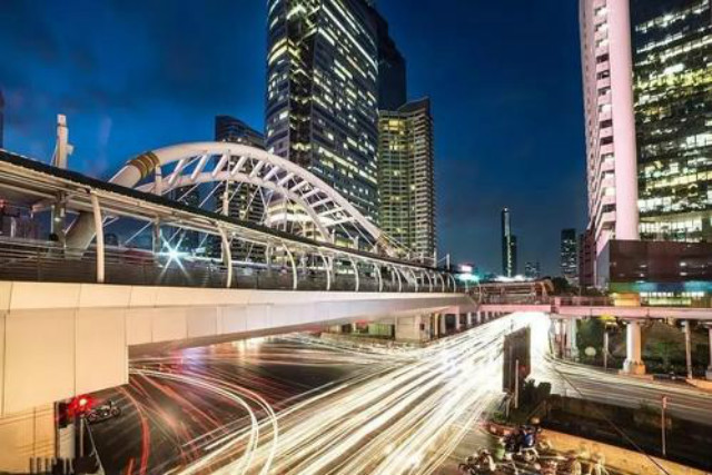 泰国人均GDP曾是中国五倍,精英眼中的发达国家,是追赶的对象