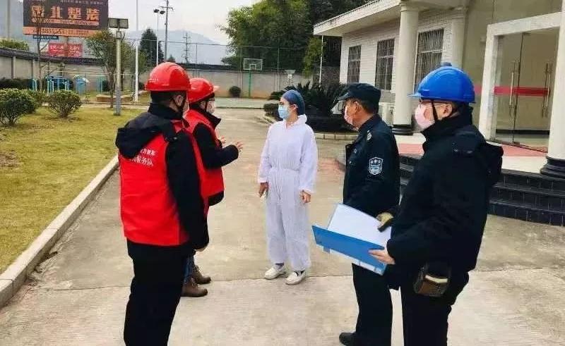 疫情暖心时刻,疫情防疫感动瞬间