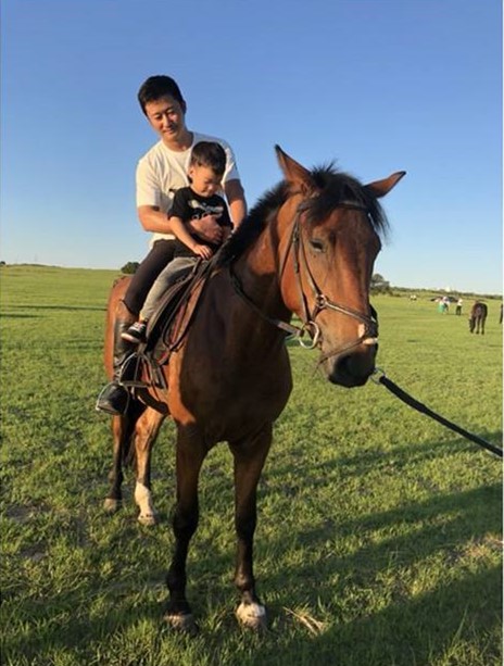 吴京儿子肌肉照,吴京儿子肌肉照片