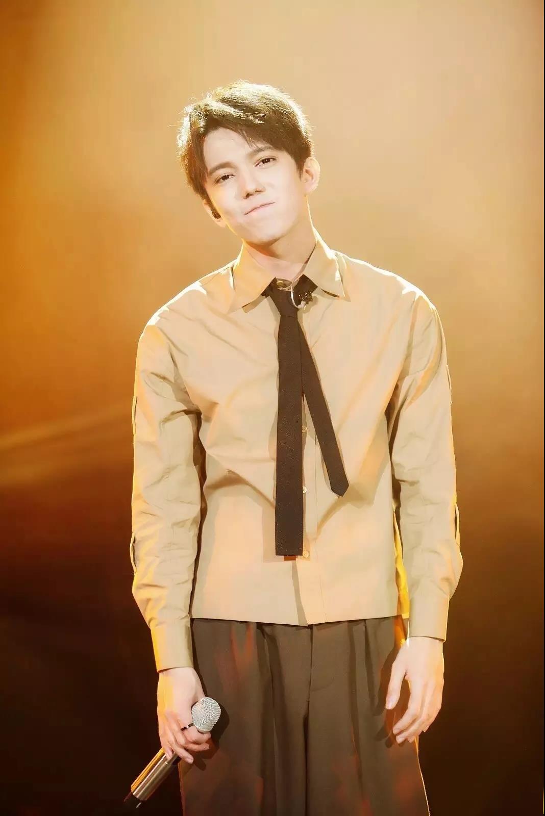 中国牌照车在国外自驾游,开中国牌照车去外国