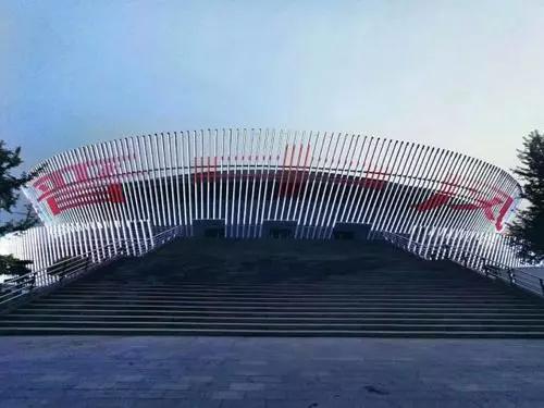 各个皆风景!红凤巢玉如意……吸睛的二青会场馆!距开幕式还有29天……