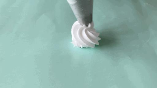 向日葵裱花手法教程简单易学,裱花的七种基础手法教程