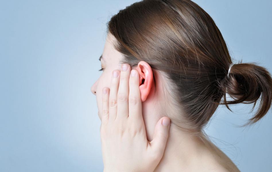 耳朵总是痒却又掏不出东西怎么办,耳朵发痒用什么掏安全